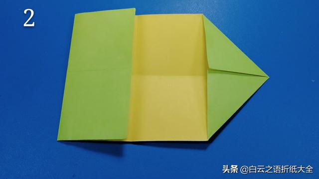 折一个酷酷的奥特曼给孩子玩吧，小孩子很喜欢哦