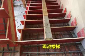 刚砌的红砖楼梯，压根不放一根钢筋，师傅：放心，不比现浇楼梯差图片