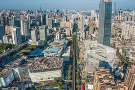武汉市硚口区发展方向是什么？大致分为两大板块，分别这些特色图片