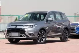 被内饰毁掉的欧蓝德：拥最强四驱，三种扭矩分配，性价比也够高了图片