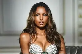 维多利亚“百万内衣”的秘密图片