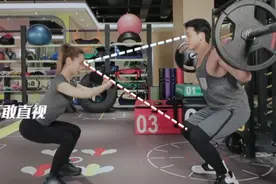 白冰戴8万元手链，扒34岁离异李元韬的收入，他养不起公主吗？图片