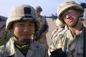 战场上遇见华裔士兵，要手下留情吗?吕超然告诉我们:该开枪就开枪图片
