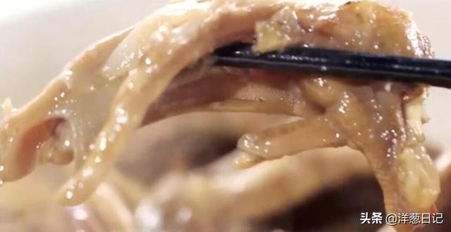 一道有特色的粤菜，鹅掌炆冬菇