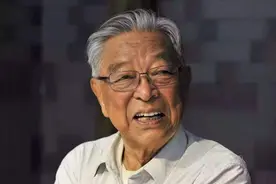 创业必须要读的书——《褚时健传》图片