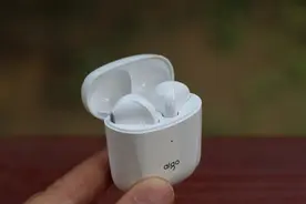 开箱体验aigo T20真无线蓝牙耳机，几十元的价格，几百元的效果图片
