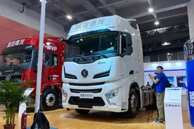 陕汽德龙X6000详解：刷新认知，它重新定义了“旗舰重卡”图片