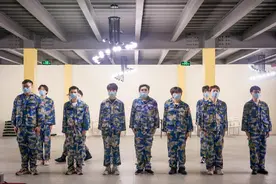 QG军训伙食公开，一周素菜作息早6晚10，Mojo难坚持Fly看起来辛苦图片