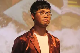 “丑男人”王迅生涯的大起大落：爆红后的放纵，昔日的松鼠还在吗图片