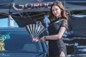 美女车模追逐真爱，百转千回终抵梦想图片