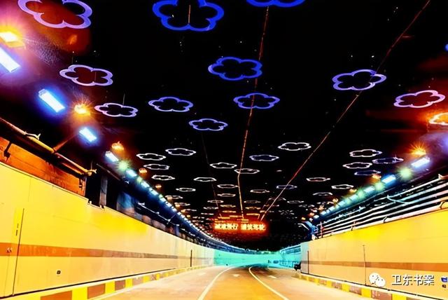 勃勃跳动的城市“绿心”东湖风景区（3）-高端规划，精心运营