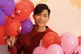 TVB绿叶新剧演反派获赞，与太太婚姻幸福，双胞胎哥哥却还没着落图片