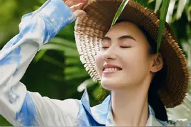 张柏芝cos以前的自己 美貌无惧岁月图片