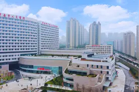 重庆市人民医院两江院区今日全面正式开诊图片
