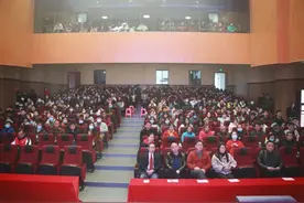 桂林市第五中学2021年高考誓师大会暨十八岁成人仪式纪实图片