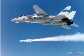 当战斗机被导弹锁定后，能逃脱的几率有多少？别再被电影误导了图片