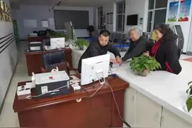 邢台：市民突发疾病急需身份证 户政辅警深夜办理获好评图片