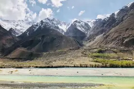 通往阿富汗的陆地走廊，最窄处仅15公里，为何让西方各国眼馋不已图片