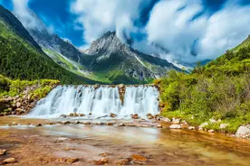 川西低海拔去处推荐，打卡不输稻城九寨的美景，跟高反说拜拜图片