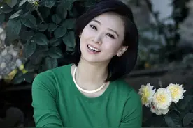 翁虹：岁月静好，只想数着你的心跳，慢慢地陪着你变老图片