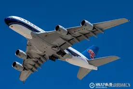 南航A380大兴机场组图 起落架高清细节图片