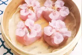 水晶花朵蒸饺，这么好看高颜值的蒸饺你见过吗？简单易学哦图片