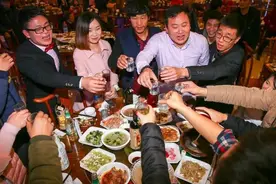 不论酒瘾多大，若是得了6种病，不妨及早戒酒保护身体图片
