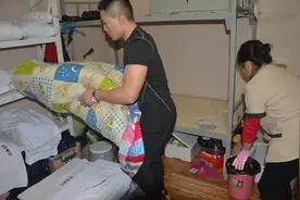 烟台招远现场清理违规住人15人，住在自己家也算“违规住人”！图片