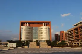 本周末，打卡福州三所名校图片