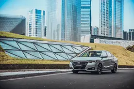 试驾广汽本田新凌派：全新升级的车机系统，家用通勤的理想之选图片