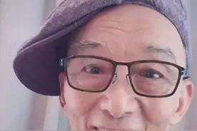 87岁游本昌近况，再扮济公送祝福，网友爆料1月份将进组拍戏？图片