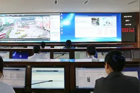致敬劳动者 | 将城市写进梦想，用奋斗点亮青春！图片