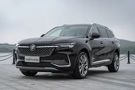 空间提升有惊喜，豪华感依旧在线，实拍别克昂科威Plus图片