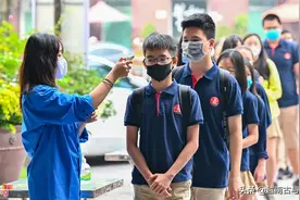 越南正式复课，全国63个省市数千万名学生全副武装重返校园图片