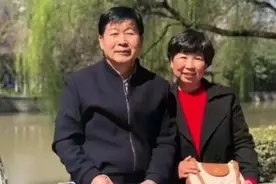 看看郭威小时候的照片，是个乐天派，长大后却成为了内向的大男孩图片