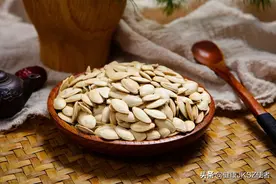 “南瓜子”的功效及其应用图片