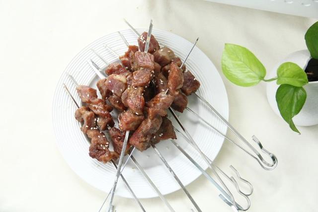 瀹冨惈鏈?0绉嶆皑鍩洪吀锛屽璐甸兘瑕佺粰瀛╁瓙甯稿悆锛屽瀛愪釜澶撮珮浜庡悓榫勪汉