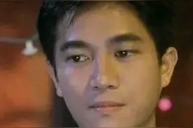 秀秀文娱：陈百强粤语老歌《偏偏喜欢你》过了30年，依然动听图片