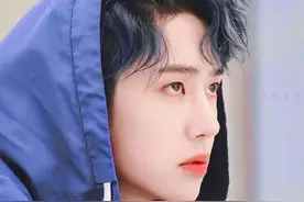 端午节：吃粽子的时候配上美男更香哦图片