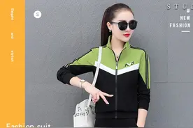 女学生韩版时尚休闲运动套装图片