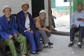 农村50后60后老人，养老将面临“三无”困境，早准备图片