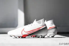 NIKE耐克发布新品Future Lab II系列套装足球鞋图片