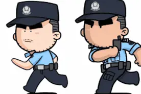 持续发力，钦北警方捣毁青塘镇一野外赌博窝点，抓获涉赌人员31人!图片