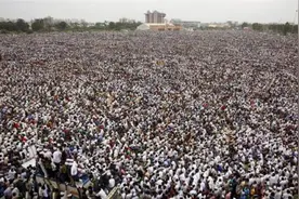 印度低种姓都想变成高种姓？2015年50万高种姓主动要求做“贱民”图片