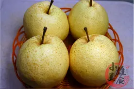 补药一堆，不如雪梨两斤，教你养生新吃法，睡得好精神足，真好吃图片