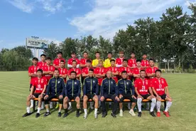 原来他还没退役图片