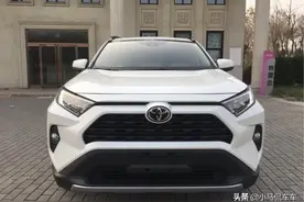 看了一年的车，最终喜提荣放，百公里油耗6.9升，这价格贵不图片