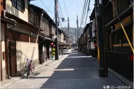 9岁女孩放学后失踪，10年后在邻居家发现，被折磨了3000多个日夜图片