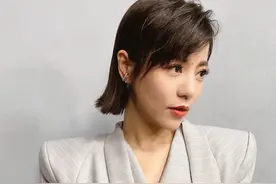 《乘风破浪》开撕第一弹！丁当发文回怼杜华，配吐血表情还求淘汰图片