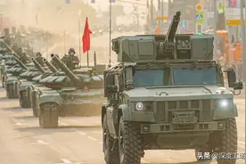 10万俄军集结边境！乌克兰警告：法国德国必须随时出动与俄军开战图片